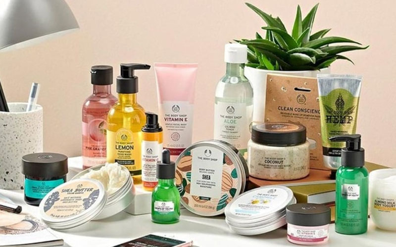 معرفی محصولات ارگانیک و طبیعی برای مراقبت از پوست و مو