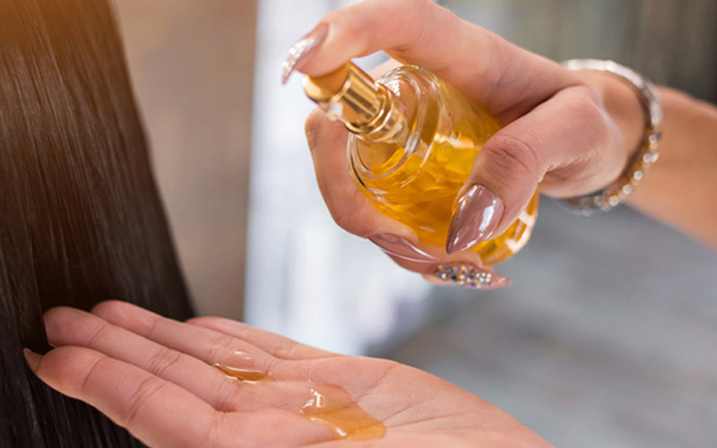 از روغن های مخصوص مو استفاده کنید