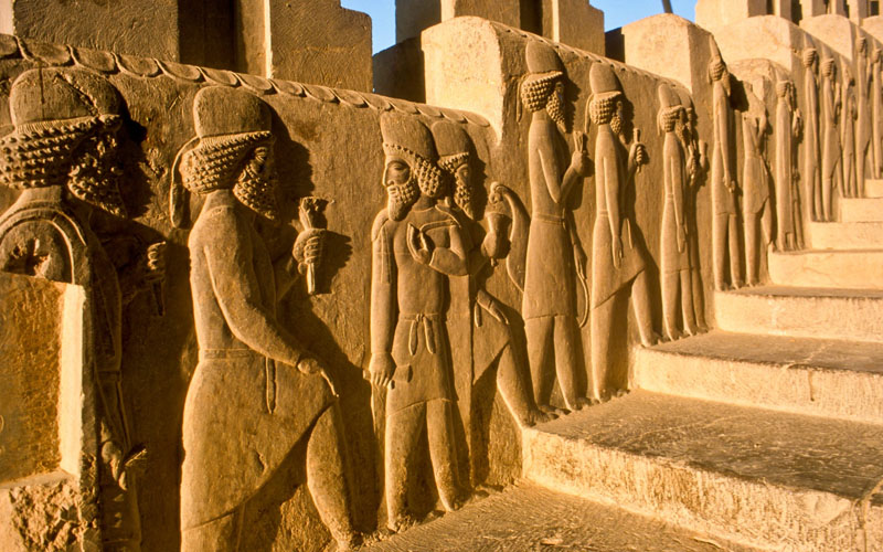 ادبیات کهن ایران و تأثیر آن بر هنرهای تجسمی