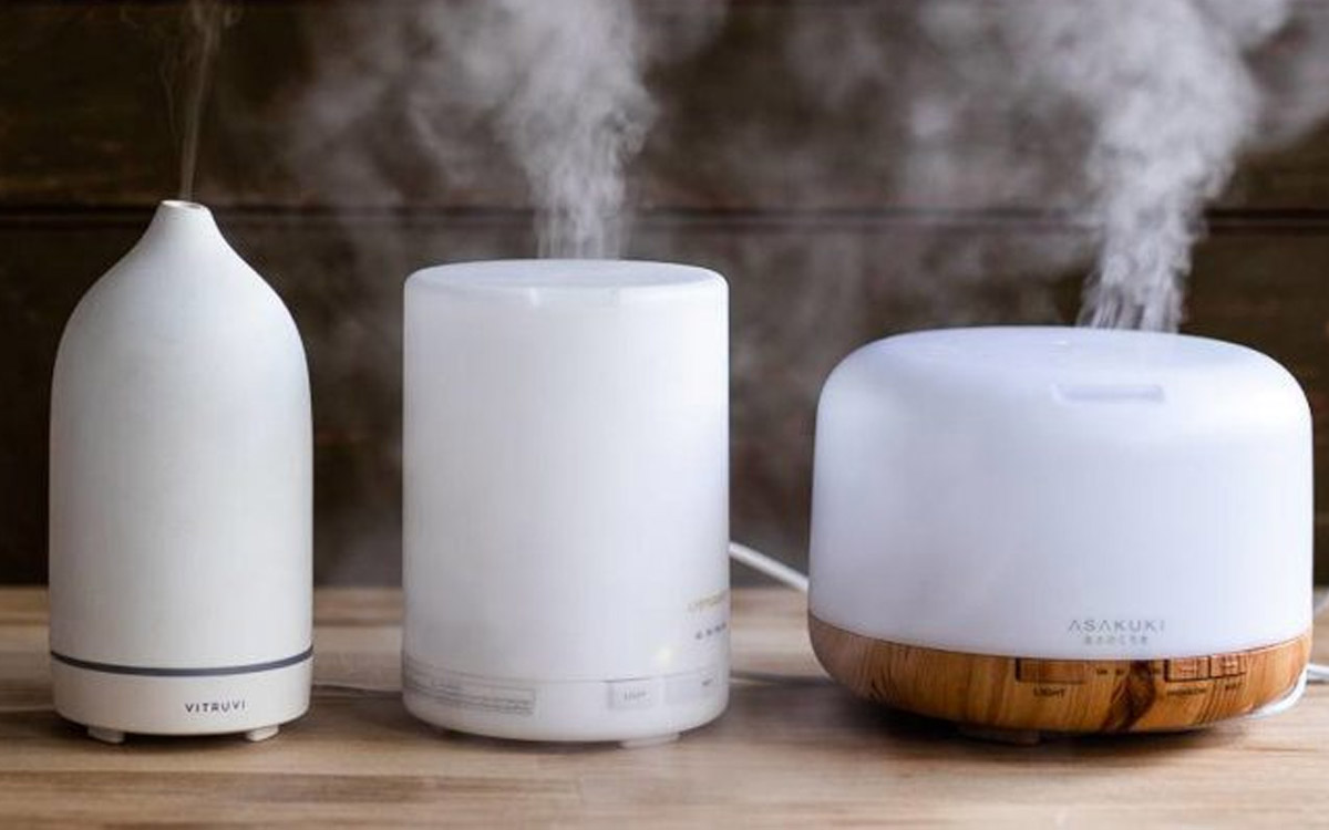 هنگام خریدن دستگاه بخور چه نکات و فاکتورهایی را باید مد نظر قرار داد؟ هنگام خریدن دستگاه بخور چه نکات و فاکتورهایی را باید مد نظر قرار داد؟