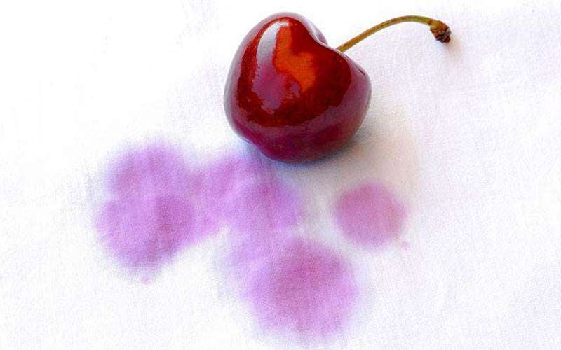 از بین بردن لکه گیلاس و آلبالو روی لباس از بین بردن لکه گیلاس و آلبالو روی لباس